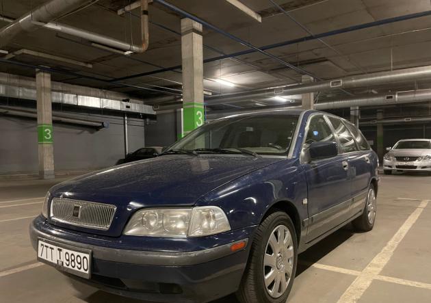 Купить Volvo V40 I в городе Минск