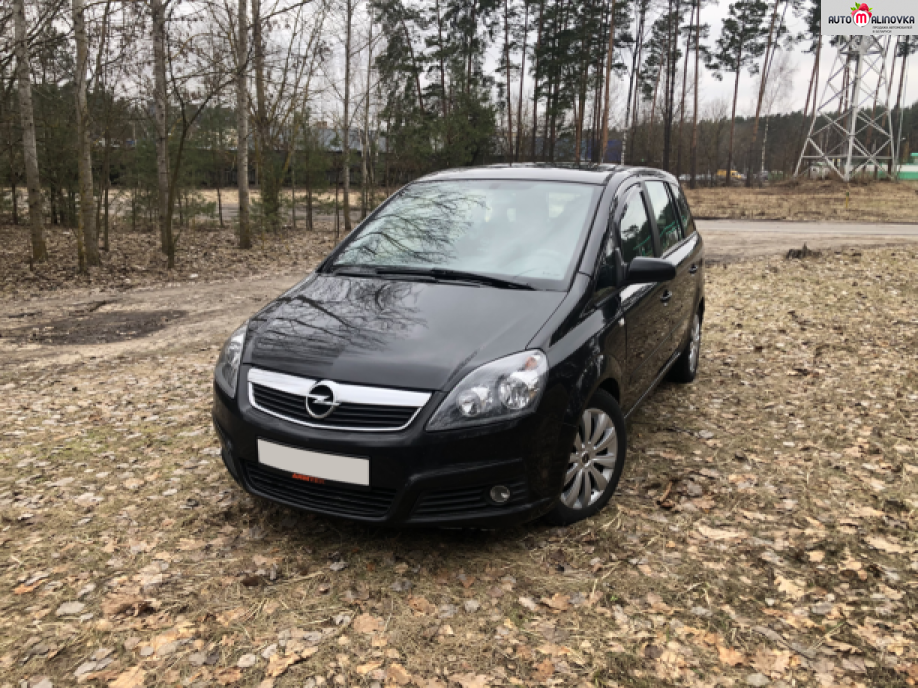 Купить Opel Zafira B в городе Жлобин
