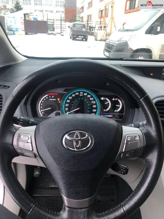 Toyota Venza I