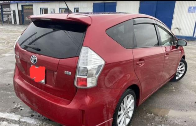 Купить Toyota Prius III Рестайлинг (XW30) в городе Минск
