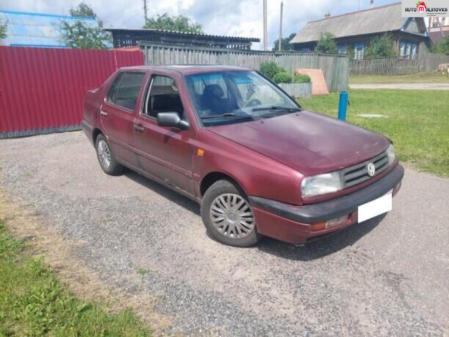 Купить Volkswagen Vento в городе Чечерск