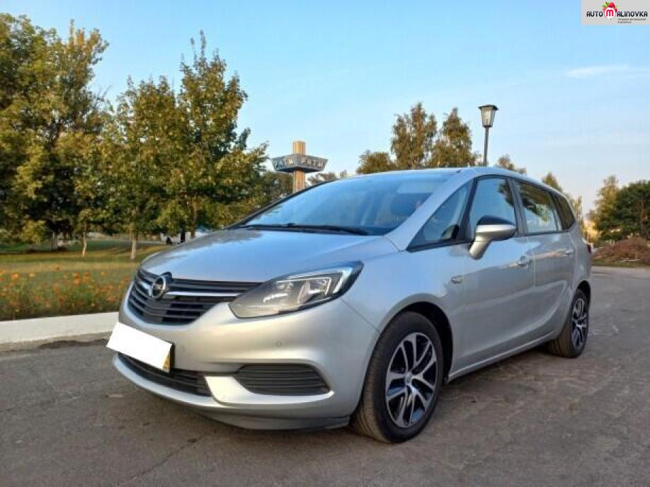 Купить Opel Zafira C в городе Речица