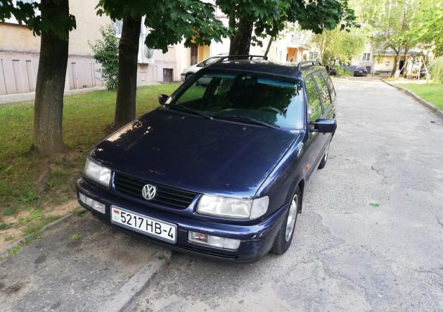 Купить Volkswagen Passat в городе Слоним