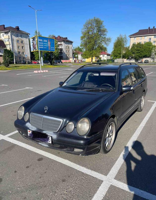 Купить Mercedes-Benz E-klasse в городе Слуцк