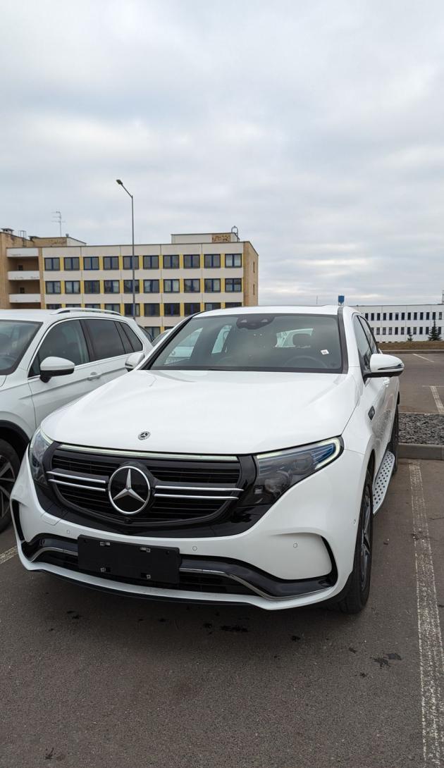 Купить Mercedes-Benz EQC в городе Минск