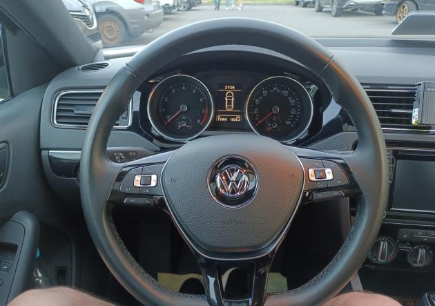 Volkswagen Jetta VI Рестайлинг
