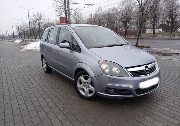 Купить Opel Zafira B в городе Могилев
