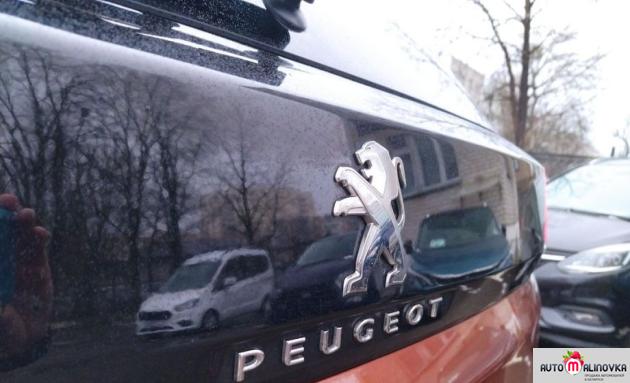 Peugeot 3008 II