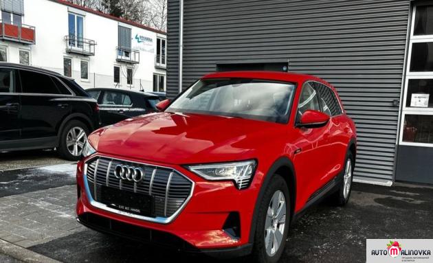 Купить Audi e-tron в городе Несвиж