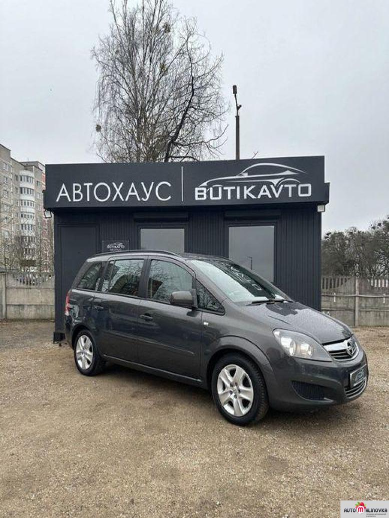 Купить Opel Zafira B Рестайлинг в городе Барановичи