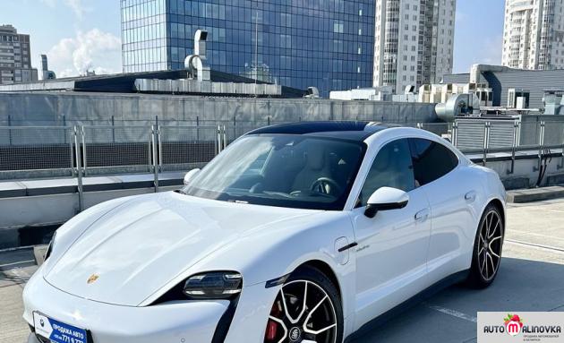 Купить Porsche Taycan  в городе Минск