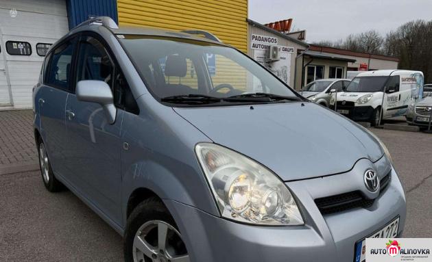 Купить Toyota Corolla Verso в городе Пинск