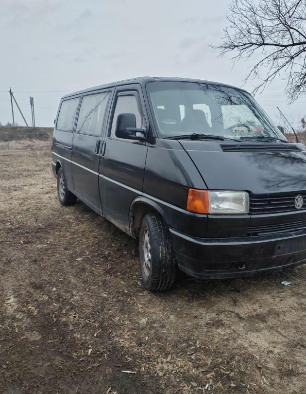 Купить Volkswagen Transporter T4 в городе Светлогорск