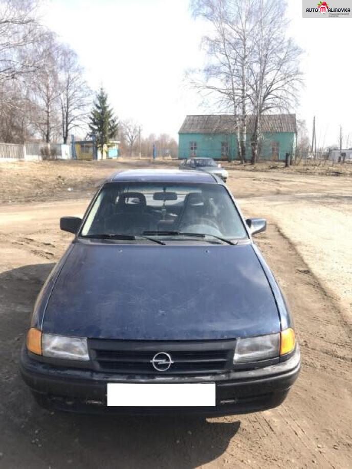 Купить Opel Astra F в городе Чечерск