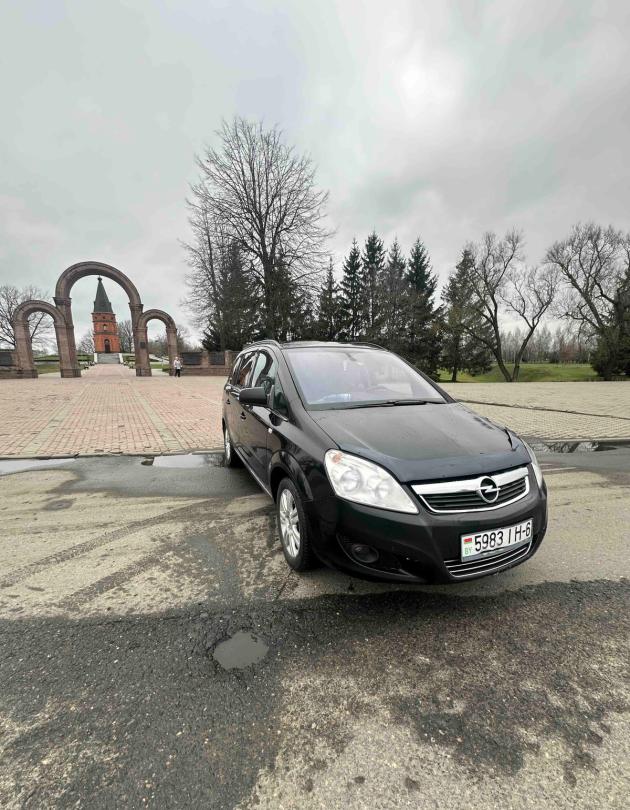 Купить Opel Zafira в городе Могилев