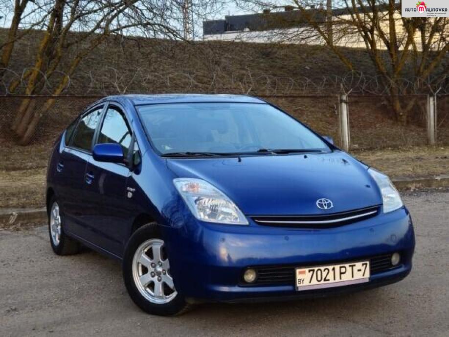 Купить Toyota Prius I Рестайлинг (XW10) в городе Минск