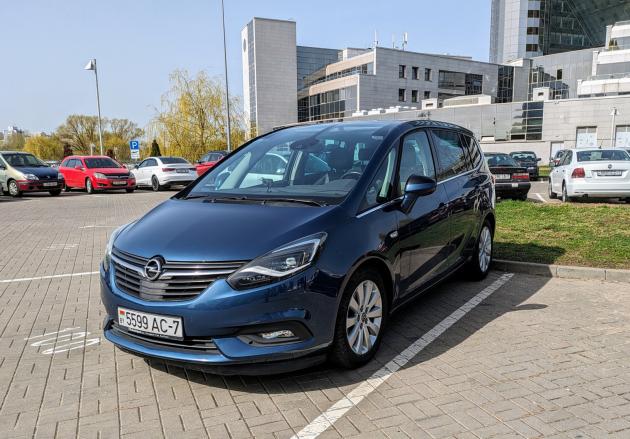 Купить Opel Zafira C Рестайлинг в городе Минск