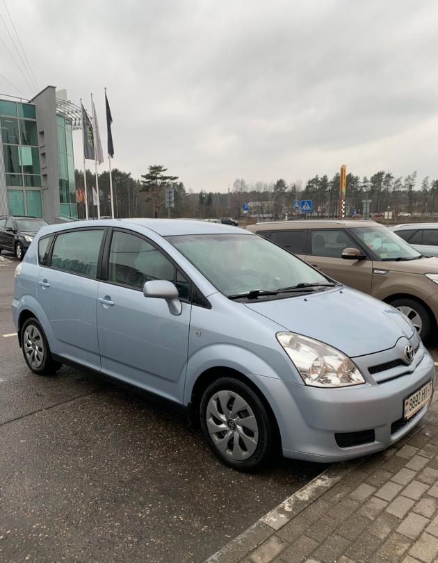 Купить Toyota Corolla Verso I Рестайлинг 2 в городе Минск