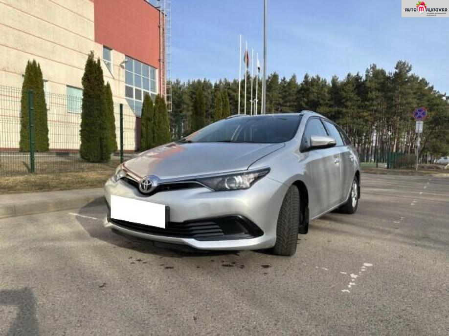 Купить Toyota Auris II в городе Минск