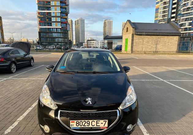 Купить Peugeot 208 I в городе Минск