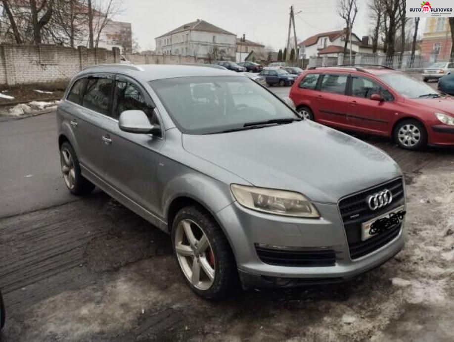 Купить Audi Q7 в городе Кричев