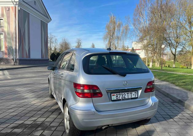 Купить Mercedes-Benz B-klasse I (W245) в городе Слуцк