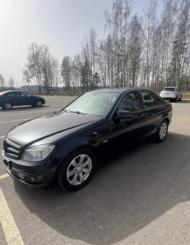 Купить Mercedes-Benz C-klasse III (W204) в городе Минск