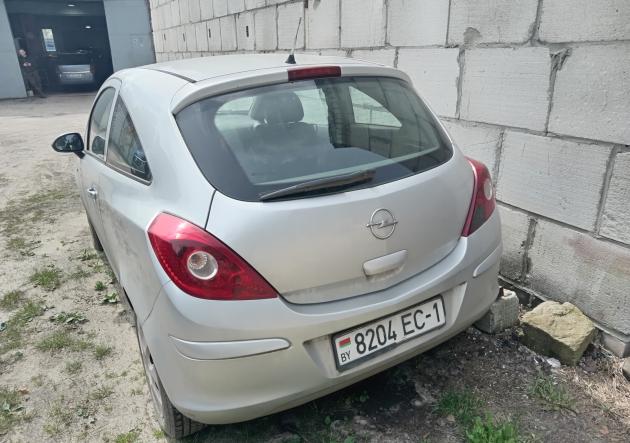 Купить Opel Corsa D в городе Пинск