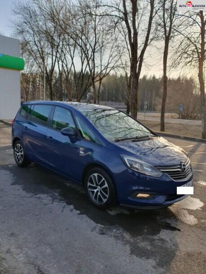 Купить Opel Zafira C в городе Минск