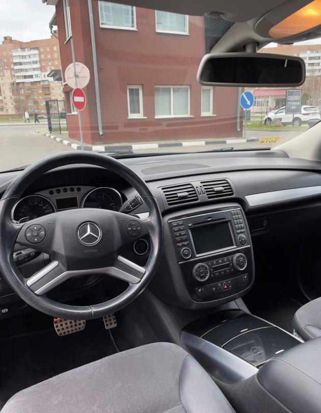 Mercedes-Benz R-klasse I Рестайлинг
