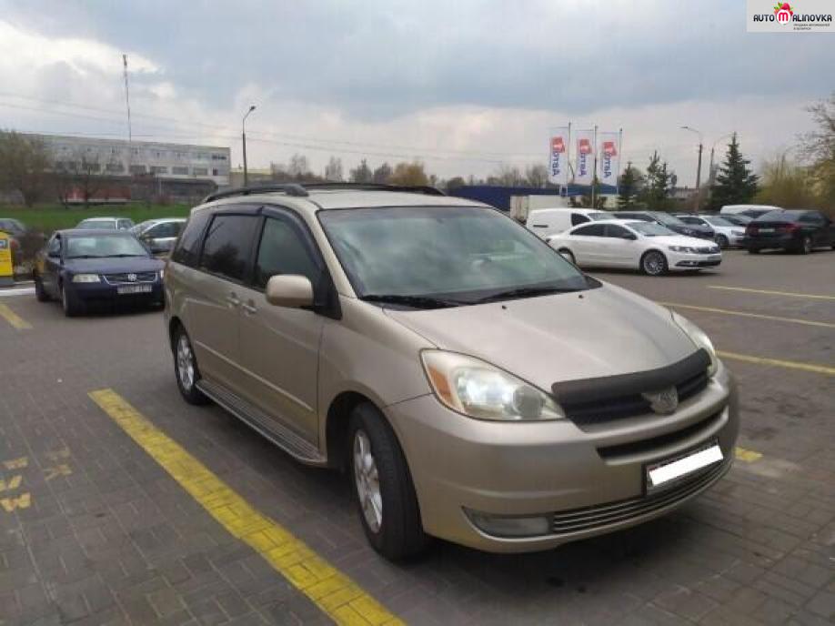 Купить Toyota Sienna II в городе Минск