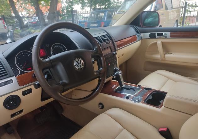 Купить Volkswagen Touareg I Рестайлинг в городе Минск
